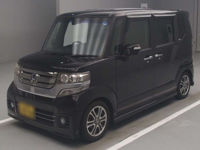 83011 Honda N box JF1 2015 г. (TAA Chubu)